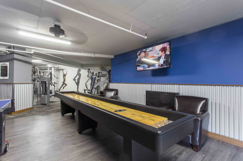 Parkway House Apartments in Philadelphia, PA PMC Property Group